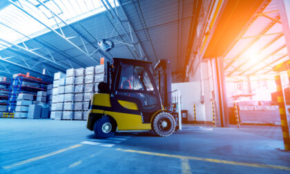 Forklift,Loader,In,Storage,Warehouse,Ship,Yard.,Distribution,Products.,Delivery.