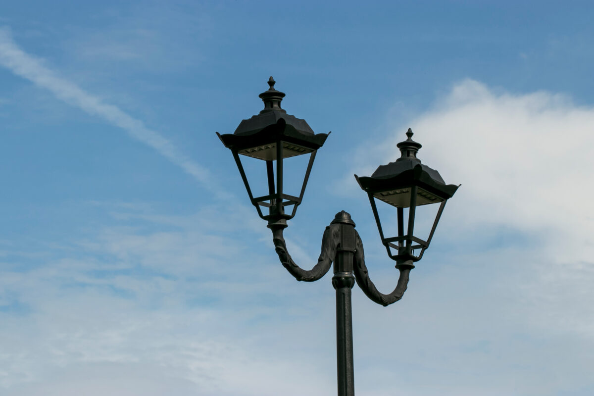 Stylized,Lantern,With,Two,Shades,In,A,City,Park,,On