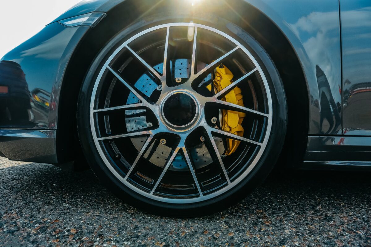 Alloy,Wheel,Skill,Forged,With,Calipers,And,Racing,Brakes,Wilwood