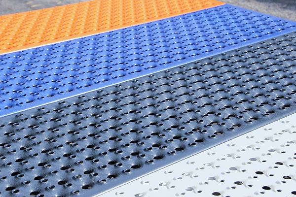Anti-slip flooring